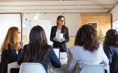 Programas de Liderança e Governança