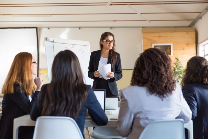 Programas de Liderança e Governança